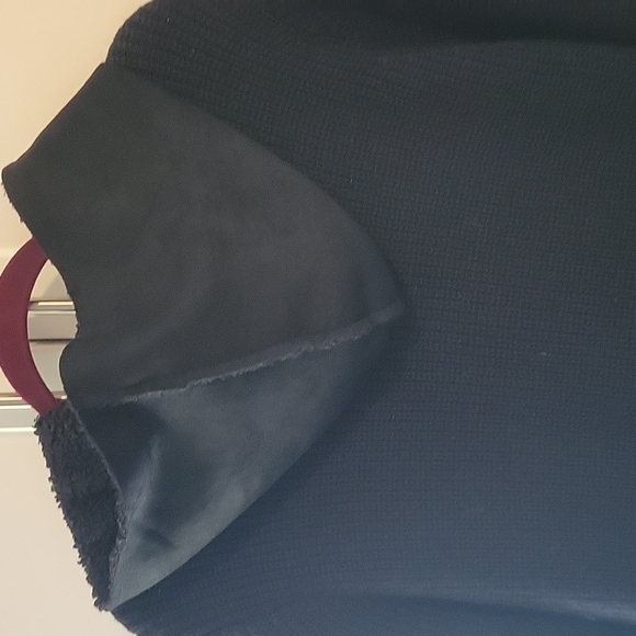 Black reversible, hooded sweater coat - Picture 4 of 7